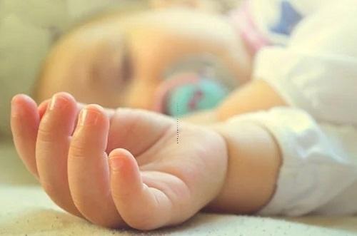 屬兔本命年紅繩佩戴哪只手 屬兔本命年紅繩佩戴哪只手