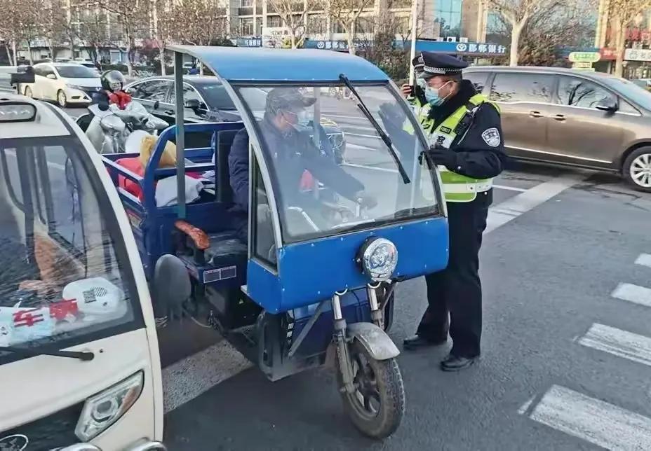 淄博燒烤店美女老板：我們不是為賺錢，而是為淄博的榮譽而戰(zhàn)！(圖6)