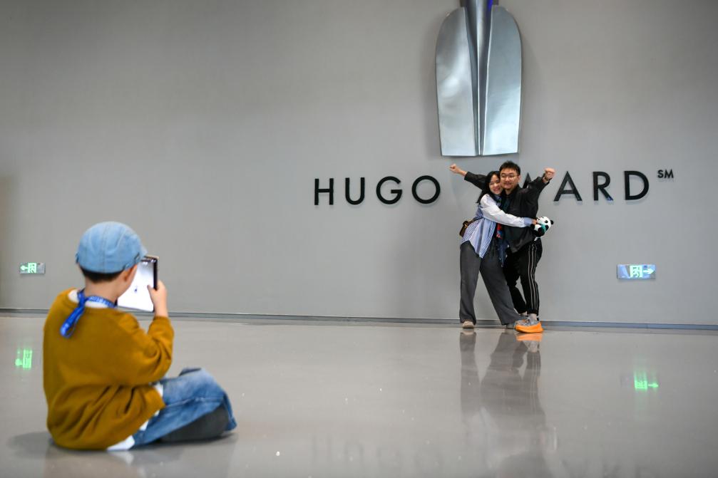 “笨笨”現身、《三體》變立體書……世界科幻大會主題展上的“腦洞大開”(圖6)