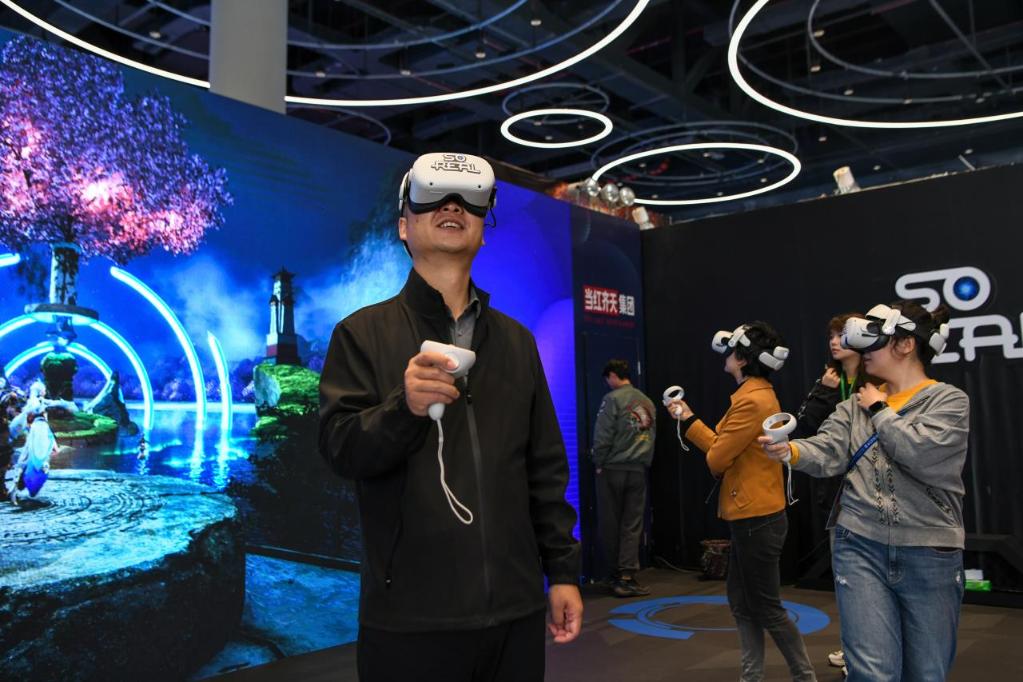 “笨笨”現身、《三體》變立體書……世界科幻大會主題展上的“腦洞大開”(圖4)