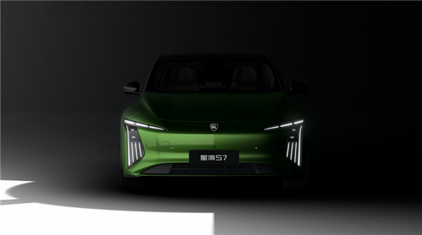 風行星海S7以星際流體美學破圈 風行星海S7以星際流體美學破圈(圖1)