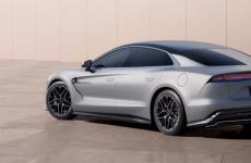 比亞迪報告2023年電動汽車領域表現強勁 電動汽車銷量超過300萬輛