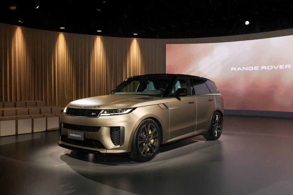 臻享奢華隨全新攬勝運(yùn)動(dòng)SVEditionOne限量版一攬勝境(圖1)