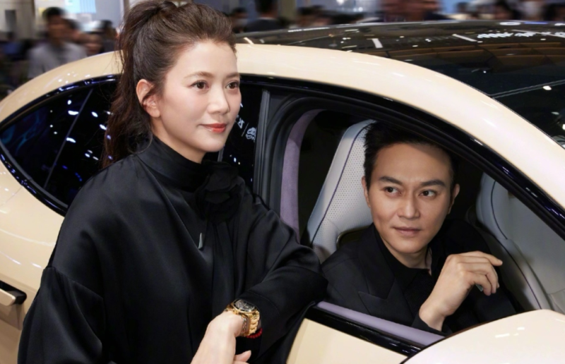 阿維塔11 2024款榮耀發(fā)布，堪稱行業(yè)革新之作(圖1)