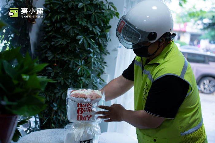 裹小遞如何助力餐飲外賣、社區團購等全品類配送？(圖2)