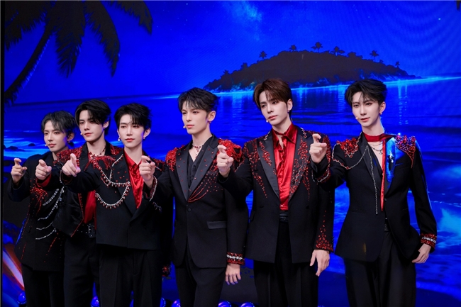 佳能EOS C50 團播首秀驚艷無憂之夜，明星感直播助推流量破百億